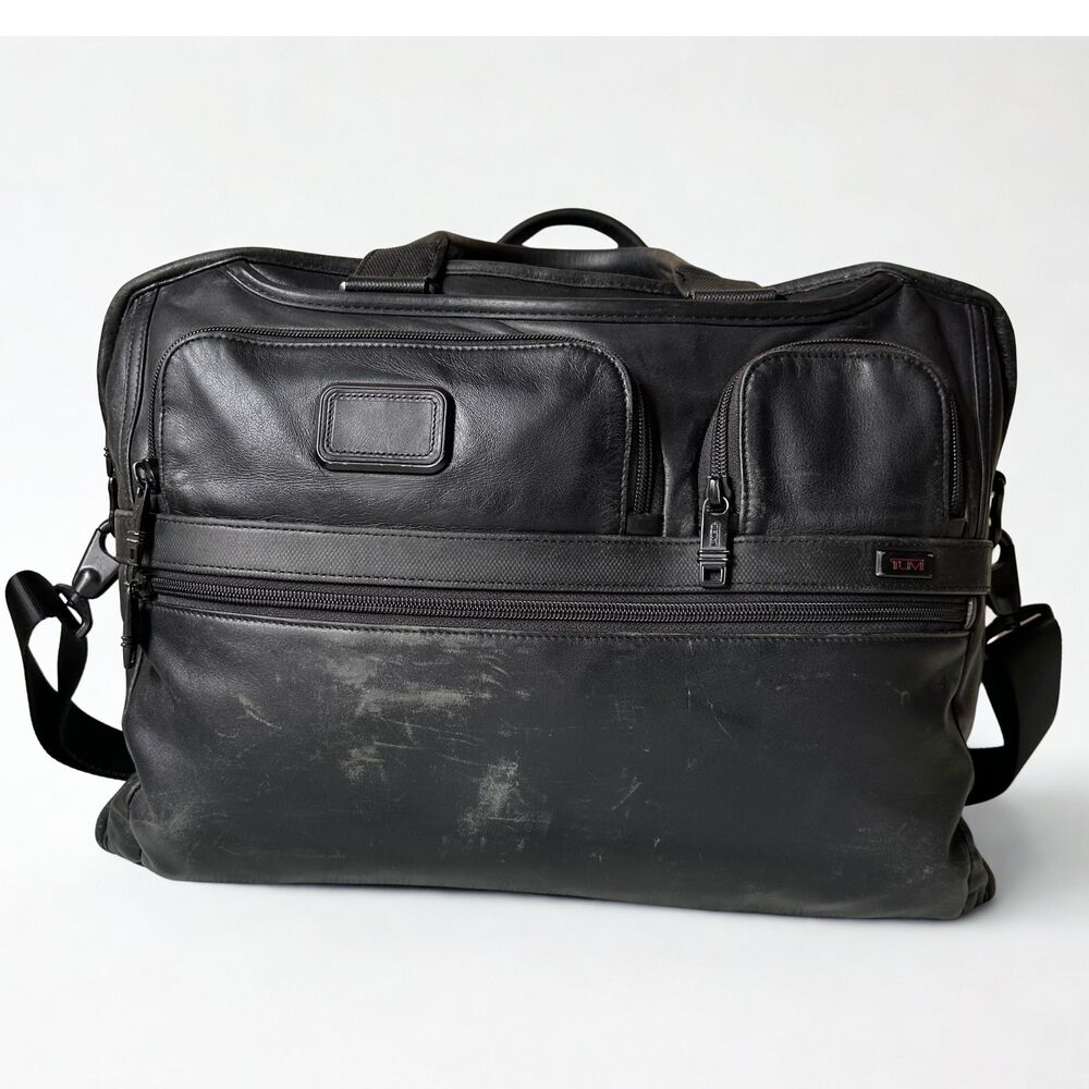 TUMI Leather Laptop Briefcase Expandable Work Bag Black – Wear & Small Hole